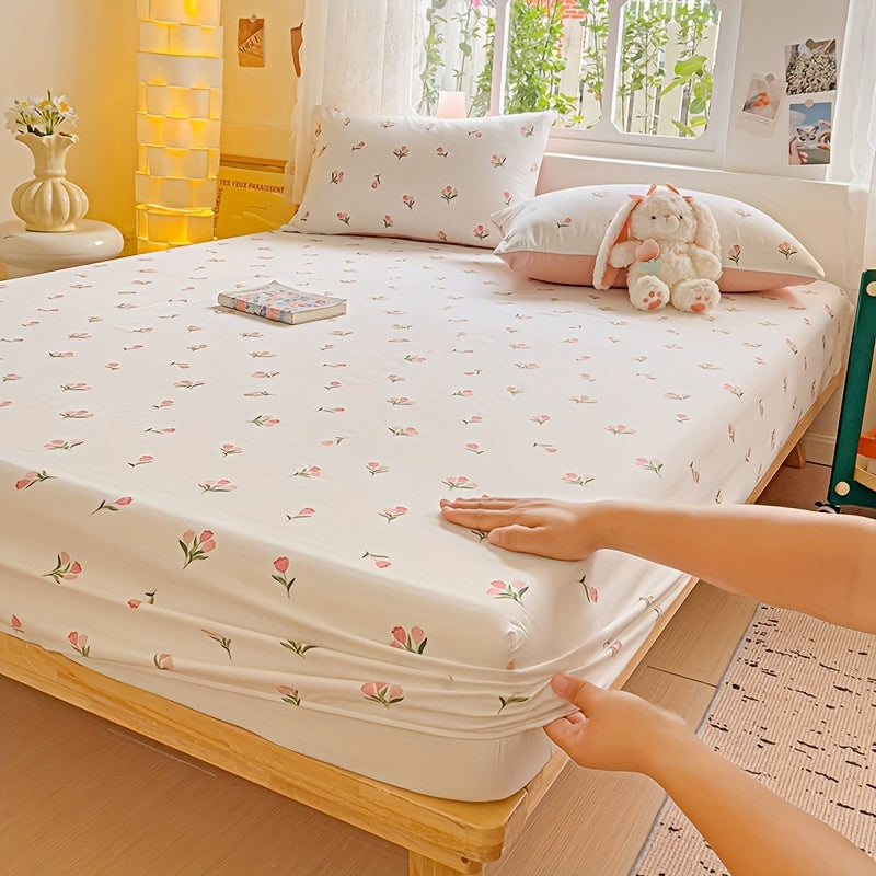 1pc Floral Print Fitted Sheet, Mattress Protector Cover, Soft Comfort Bedding for Bedroom, Light Beige-Friendly Fitted Sheet, Suitable for All Seasons and Non-Slip Bedspread, Single\u002FDouble\u002FKing Size, Machine Washable, Pillowcase Not Included